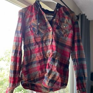 Legendary WhiteTails button up sweater/ shirt